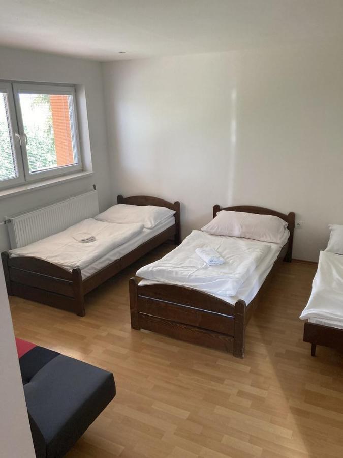 Ubytovna Krivan Važec Exteriör bild